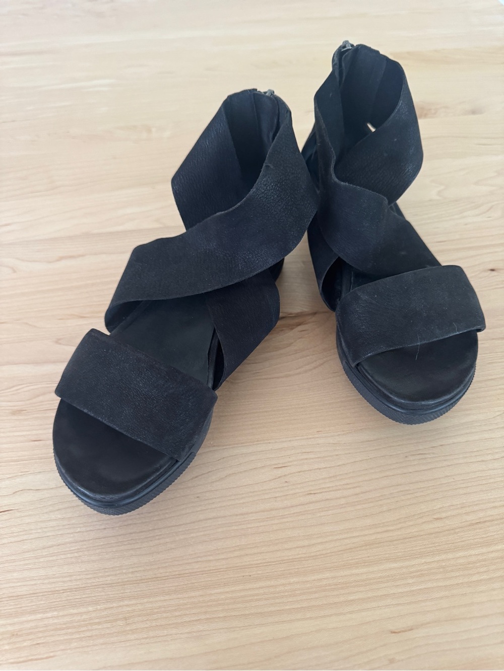Eileen Fisher Black Nubuck Crisscross Platform Sandals